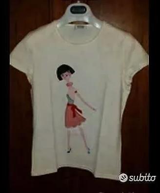 Maglia maniche, nota marca, taglia M, con disegno.
