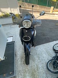 Scarabeo 200cc