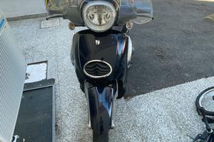 Scarabeo 200cc