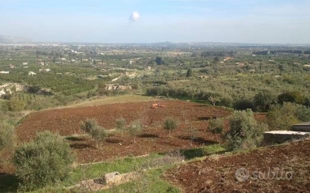 Rif.B0635| terreno agricolo siracusa