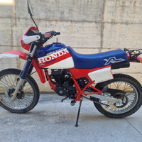 Honda xl 200 r paris dakar 1984