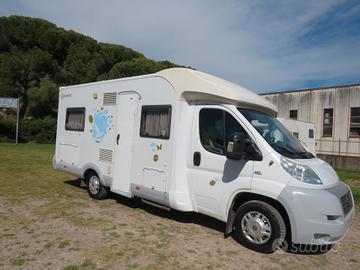 Bavaria-camp T 67 con letto alla francese