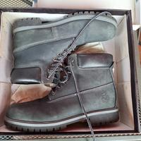 Scarponcini uomo taglia 43-44