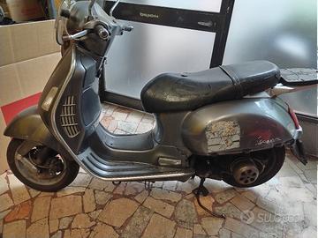 PEZZI VESPA 200 L  Granturismo  2005