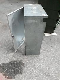 Cassonetto in lamiera zincata