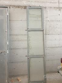 finestra in ferro zincato 