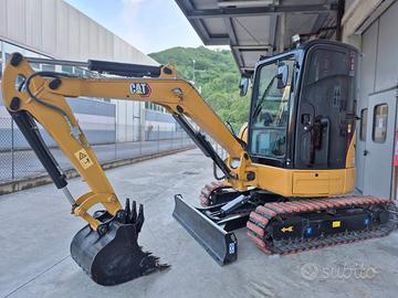 miniescavatore Caterpillar 303.5E