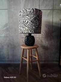 Autentica lampada da tavolo, design Damascato.