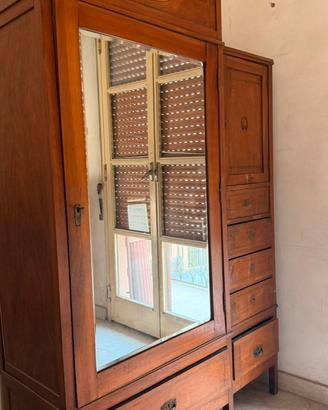 Mobili anni 20 da restaurare