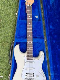 Chitarra fender stratocaster