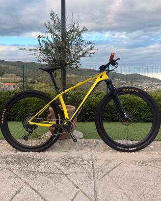 Bici scott scale world cup rc