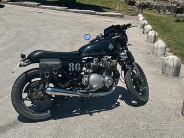 Suzuki GS 750 moto d’epoca cafe racer