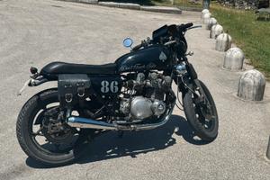 Suzuki GS 750 moto d’epoca cafe racer