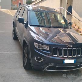 JEPP GRAND CHEROKEE