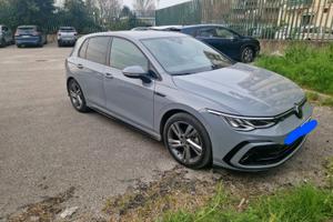 VW Golf 8 R-Line 1.5 eTSI 150 CV DSG - Unico Propr