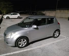 SUZUKI Swift (2005-2010) - 2005
