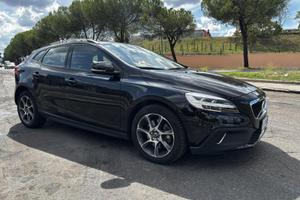 VOLVO V40 D2 cross country geartronic business plu