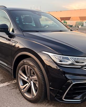 Volkswagen Tiguan R-Line 2.0 TDI 150 CV