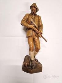 Statuetta  scultura in legno