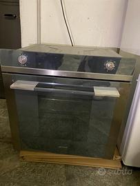Forno ventilato Smeg 8 funzioni – buone condizioni