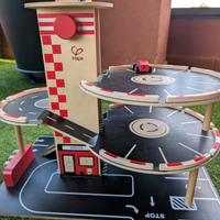 Garage Hape in legno