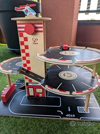 Garage Hape in legno