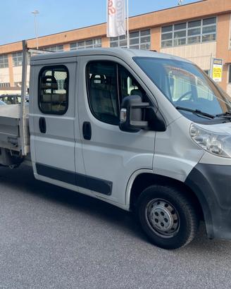 Citroen Jumper 35 2.2 HDi/130 PLM-DC Cabinato