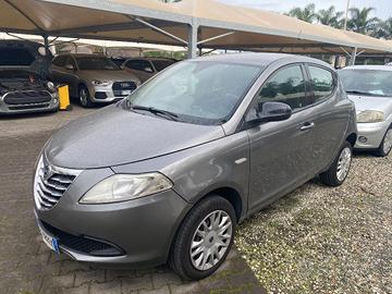 LANCIA Ypsilon 0.9 TwinAir 85 CV 5 porte Metano