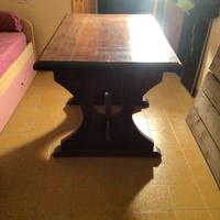 TAVOLO IN LEGNO - STILE ANTICO