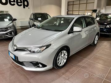 Toyota auris 1.6 tdi UNICO PROP.
