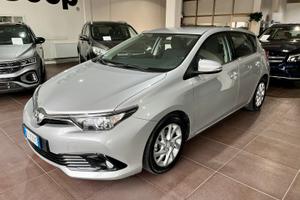 Toyota auris 1.6 tdi UNICO PROP.