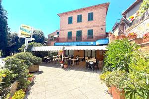 Loft / Open Space di 174 m² con 3 locali a Città d