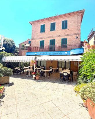 Loft / Open Space di 174 m² con 3 locali a Città d