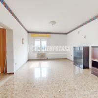 APPARTAMENTO CON 3 CAMERE ZONA FONTE DI MARE!