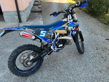 Moto Enduro Husqvarna TE250i 2018