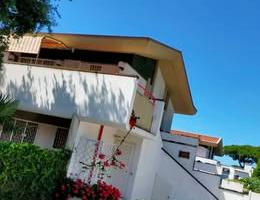 Villino con giardino Lavinio Mare
