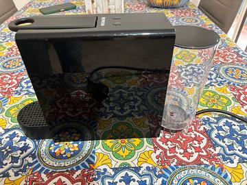 Macchinetta nespresso Essenza Mini Intense Grey C