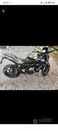 Moto Kawasaki z 650