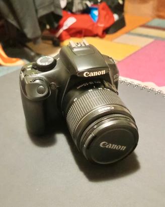 fotocamera Canon EOS 1100D, obbiettivo Canon 18-55