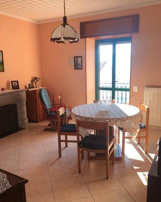 Trilocale arredato con cucina nuova