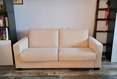 Divano Letto 2-3 posti-cotone chiaro con piedini