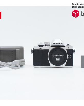 Olympus OM-D E-M10 II