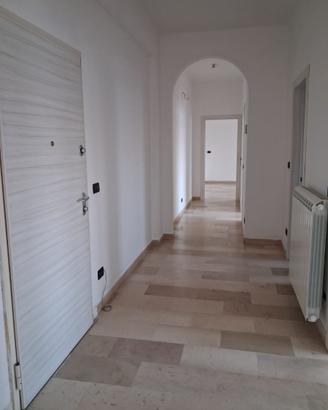 Appartamento ristrutturato san giorgio ionico (ta)