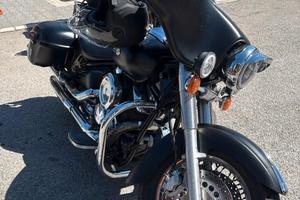 Yamaha Dragstar 1100 XVS Custom