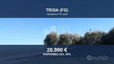 Immobile in asta di 16890 m² a Troia