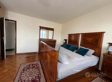 Camera  da letto simil stile Louis Philippe