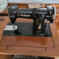 macchina da cucire singer anni meta'1950