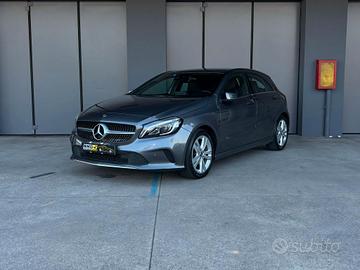 Mercedes-Benz A180 d Sport auto