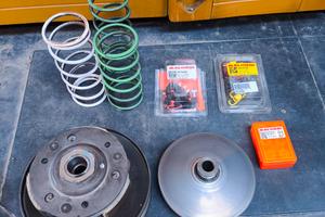 ricambi + trasmissione completa Malossi sh150