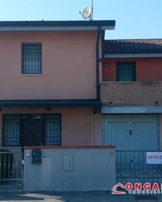 Villetta a schiera di 121 m² con più di 5 locali e